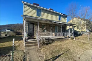 46 Main St, McClellandtown, PA 15458 - Photo 1
