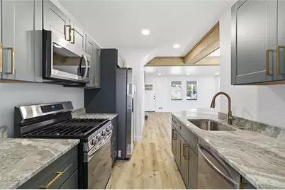 24 Beltzhoover, Pittsburgh, PA 15210 - Photo 14