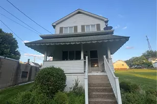 1013 Howell St, Vandergrift, PA 15690 - Photo 2