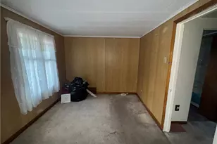 1013 Howell St, Vandergrift, PA 15690 - Photo 22