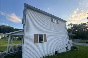 1013 Howell St, Vandergrift, PA 15690 - Photo 8