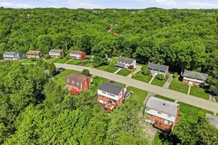 121 Point Vue Dr, Ross Twp, PA 15237 - Photo 46