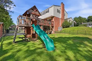 121 Point Vue Dr, Ross Twp, PA 15237 - Photo 44