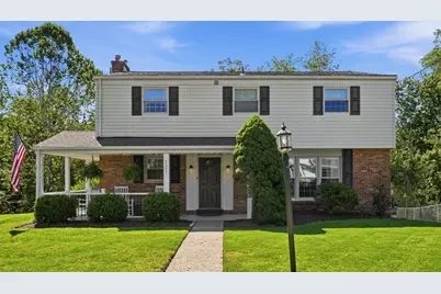 121 Point Vue Drive, Ross Twp, PA 15237 - Photo 1