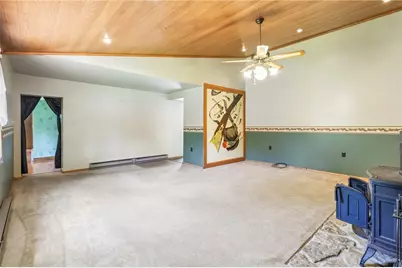 120 Lakeview Rd, Franklin Township, PA 16123 - Photo 6