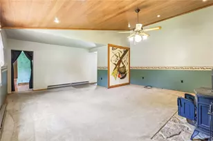 120 Lakeview Rd, Franklin Township, PA 16123 - Photo 6