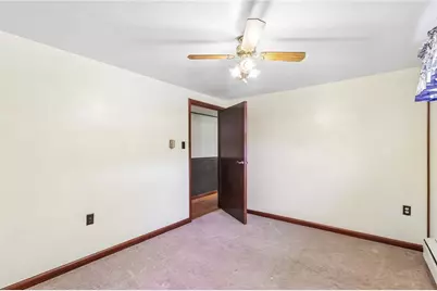 120 Lakeview Rd, Franklin Township, PA 16123 - Photo 18