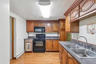 120 Lakeview Rd, Franklin Township, PA 16123 - Photo 10