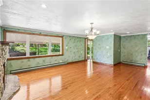 120 Lakeview Rd, Franklin Township, PA 16123 - Photo 8