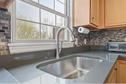 2426 Rochester Rd #G, Pittsburgh, PA 15143 - Photo 14