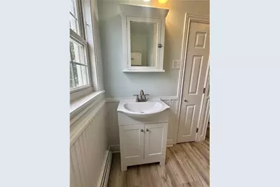 411 Saint Clair St, Latrobe, PA 15650 - Photo 34