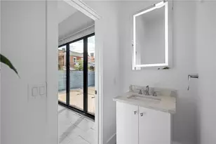 127 1/2 Banner Way, Pittsburgh, PA 15201 - Photo 12
