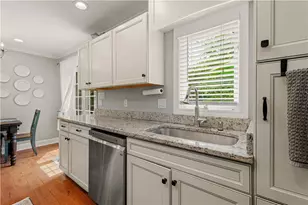 103 Bartley Rd, Pittsburgh, PA 15241 - Photo 12