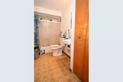 950 Tourman Street, North Versailles, PA 15028 - Photo 10