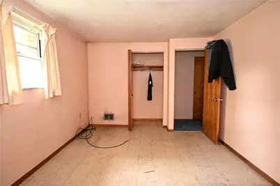 950 Tourman Street, North Versailles, PA 15028 - Photo 14