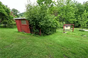 950 Tourman St, North Versailles, PA 15028 - Photo 4