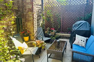 206 Carrington St, Pittsburgh, PA 15212 - Photo 8
