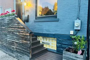 206 Carrington St, Pittsburgh, PA 15212 - Photo 2