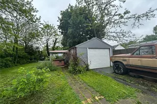 2117 Paul St, Hermitage, PA 16148 - Photo 6