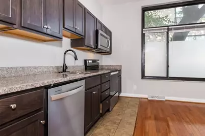 735 N Highland Ave, Pittsburgh, PA 15206 - Photo 26