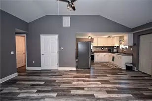 711 Memory Ln, Liberty Boro, PA 15133 - Photo 2