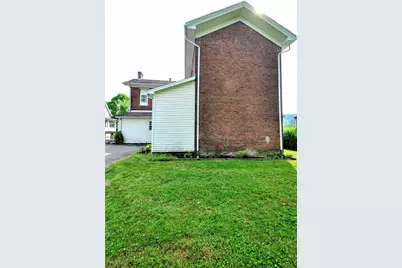 205 Locust St, Elizabeth Township-Boro, PA 15037 - Photo 8