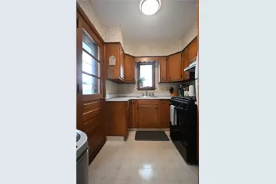 1612 Harrison Ave, Jeannette, PA 15644 - Photo 6