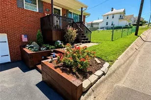 1 Loch Lomond St, South Union Township, PA 15401 - Photo 2