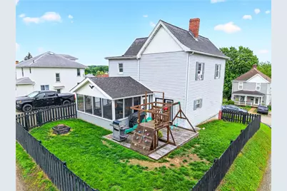 118 Center Ave, Mt Pleasant Boro, PA 15666 - Photo 6