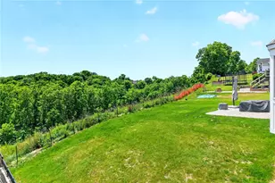 5058 Stags Leap Ln, Moon/Crescent Twp, PA 15108 - Photo 44
