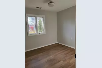 411 Sussex Dr, Cranberry Township, PA 16066 - Photo 10