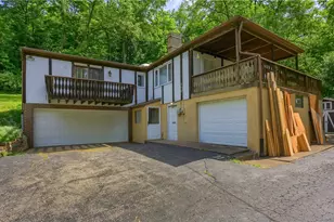 370 Northern Pike, Wilkins Township, PA 15235 - Photo 4