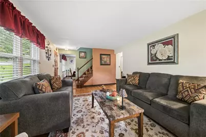 2901 Ponderosa Drive, Pittsburgh, PA 15101 - Photo 6