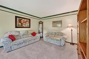 845 Emerald, Pittsburgh, PA 15068 - Photo 6