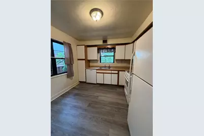 2064 Dartmore St, Pittsburgh, PA 15210 - Photo 12