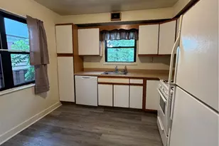 2064 Dartmore St, Pittsburgh, PA 15210 - Photo 12