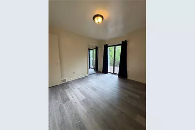 2064 Dartmore St, Pittsburgh, PA 15210 - Photo 20