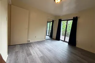 2064 Dartmore St, Pittsburgh, PA 15210 - Photo 30