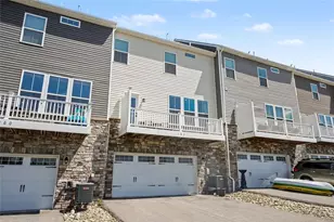 162 Moyer Hill Dr, Cranberry Township, PA 16066 - Photo 4