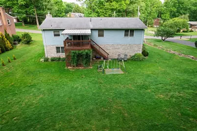 213 Cherokee Dr, Center Township, PA 16001 - Photo 6