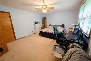 213 Cherokee Dr, Center Township, PA 16001 - Photo 28