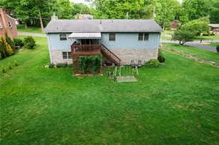 213 Cherokee Dr, Center Township, PA 16001 - Photo 6