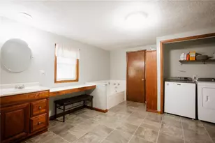 1425 Old State Rd, Slippery Rock, PA 16101 - Photo 12