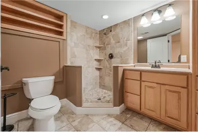 6 Old Farm Rd, Rosslyn Farms, PA 15106 - Photo 22