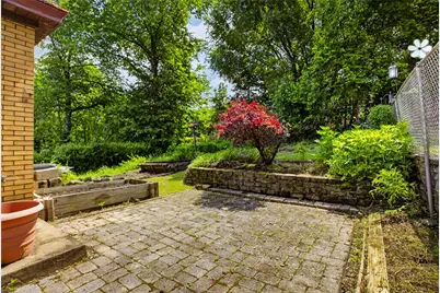 2831 Louisiana Ave, Pittsburgh, PA 15216 - Photo 18