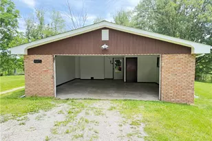 207 Munntown Rd, Nottingham, PA 15330 - Photo 16