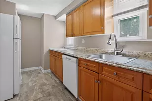 3610 Kaufmann Ave, Pittsburgh, PA 15227 - Photo 12