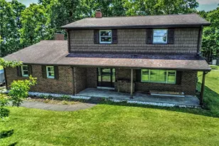 110 Windy Pines Ln, Frazer, PA 15084 - Photo 2