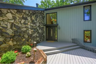 113 Buckingham Trail, Cranberry Township, PA 16066 - Photo 6
