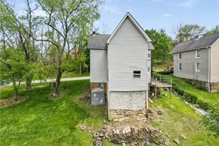 1101 Chambers Ave Ext, Hempfield Township, PA 15634 - Photo 4